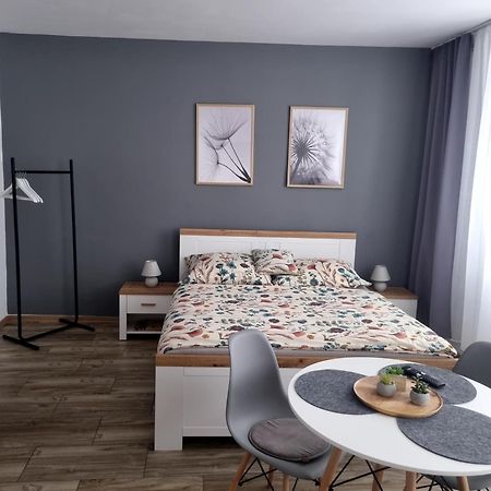 Apartman Ursula 亚希莫夫 外观 照片