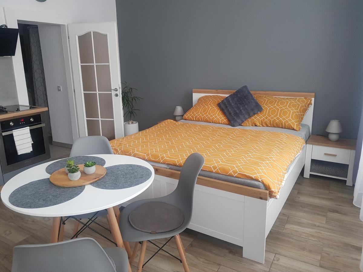 Apartman Ursula 亚希莫夫 外观 照片