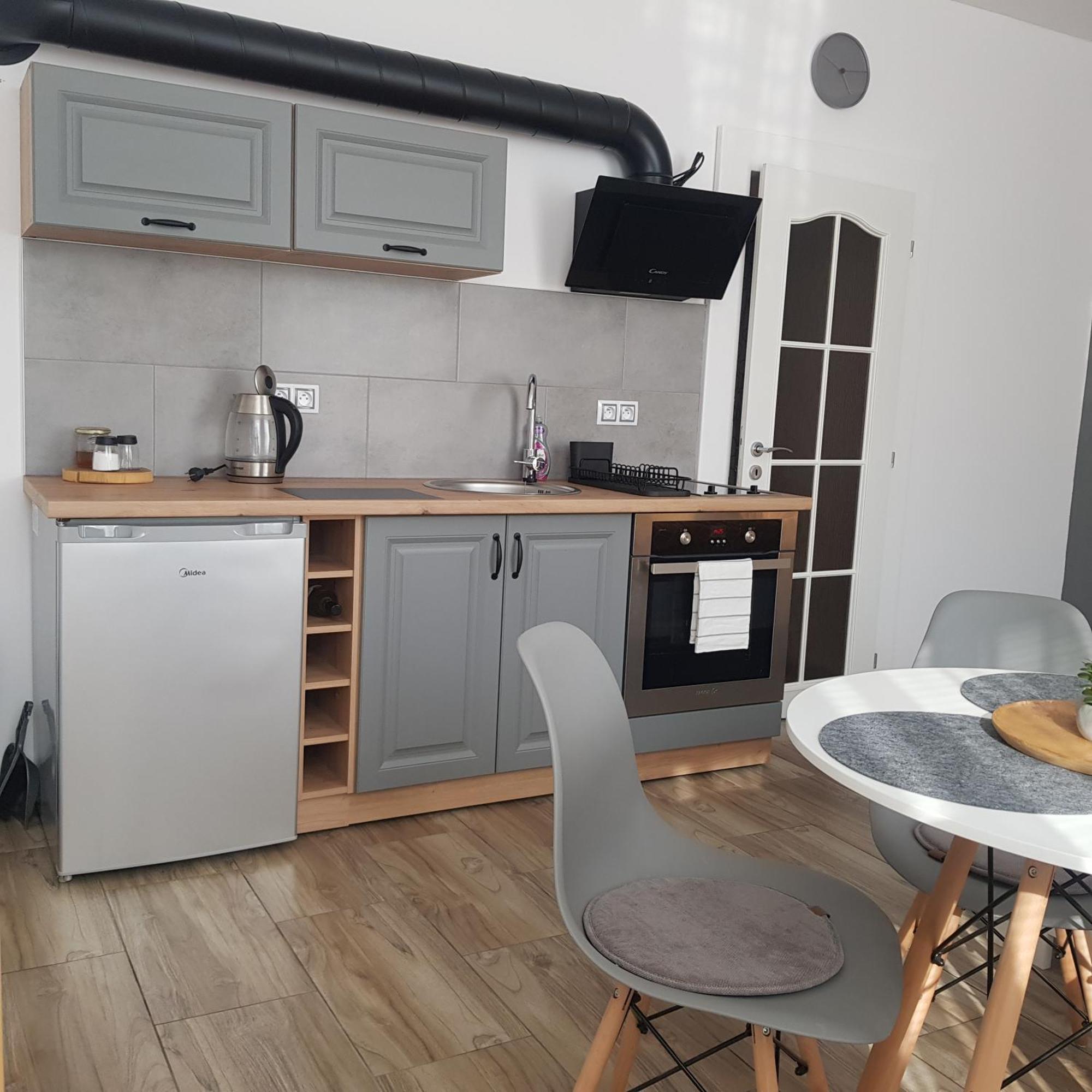 Apartman Ursula 亚希莫夫 外观 照片
